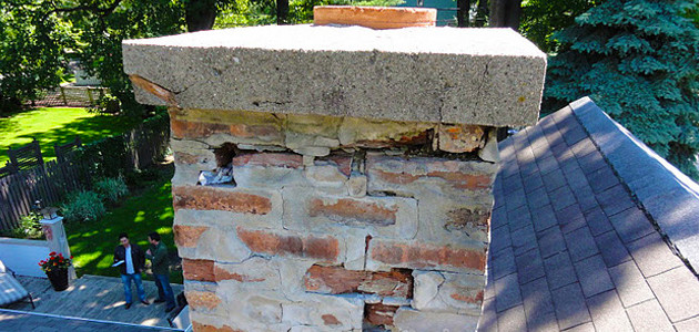 Chimney deterioration is all too common in Chicago. But who looks at it in their spare time? Chimney deterioration in Chicago